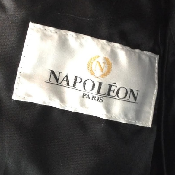 Wool and Cashmere Napoleon Trench Coat - Picture 7 of 8